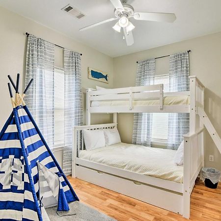 Terramar Beach Home With Pool And Marina Access Galveston Exterior photo
